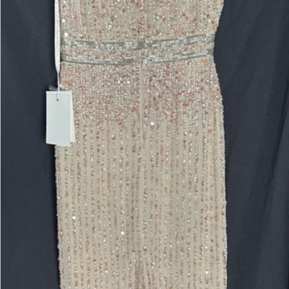 Mac Duggal Elegant Sequin Evening Gown - Picture 5 of 6